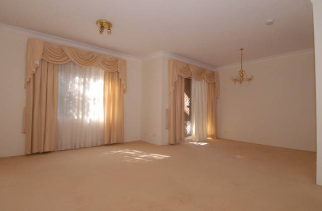 89/183 St Johns Avenue image 2
