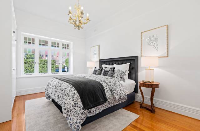 28 Bancroft Avenue image 11