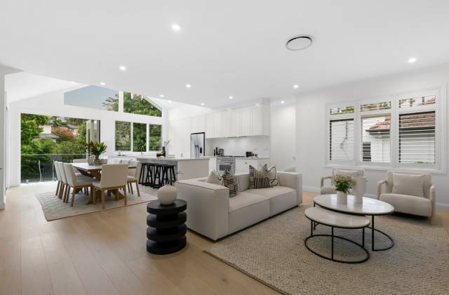 24 Pleasant Avenue image 2