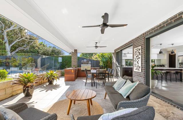 11 Epacris Avenue, image 3
